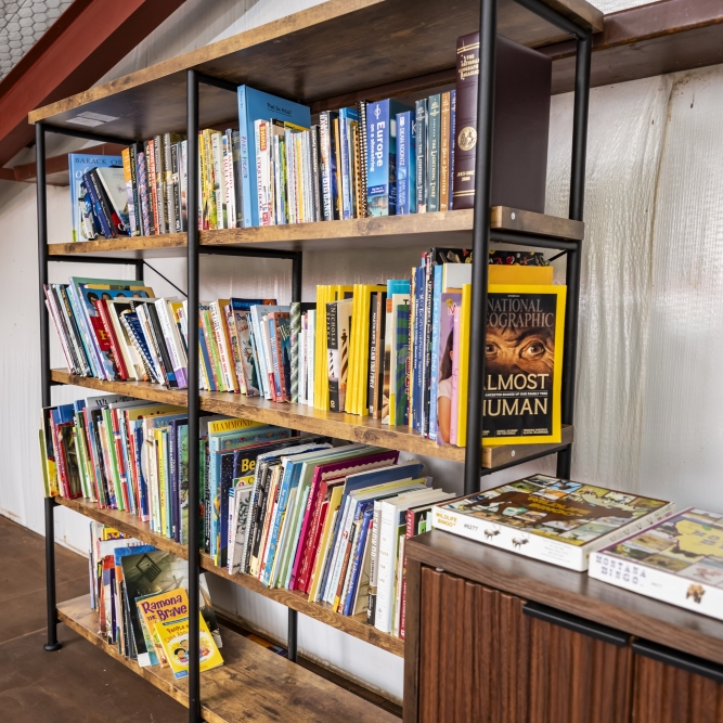 Game room at Ananda Hideaway in Broken Bow, OK